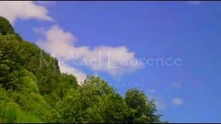 Chanson relaxante Mickaël Laurence le bleu du ciel [upl. by Bethena784]