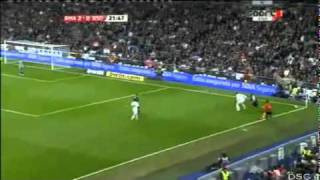 Lincroyable contrôle de Ronaldo  Yahoo Sport FRflv [upl. by Eneres]