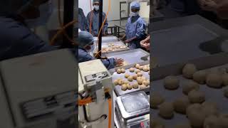 Paratha kaise banta hai making shortvideo [upl. by Cooley]