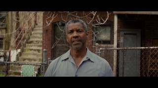 FENCES 2016 MOVIE REVIEW  Double Toasted Review [upl. by Spector760]