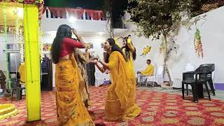 Badri ki 🥰Dulhaniya ful Dance song [upl. by Flo29]