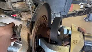 Rear hub and wheel bearing puller for Subaru XV [upl. by Trisha]