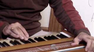 Harmonium Inatruction  Lesson 2  Hamsadwani  Ganesh Sharanam with notes [upl. by Novhaj767]