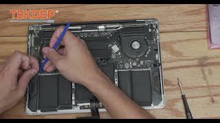 MacBook Pro 13quot A1989 Top Case Swap  Switching Languages [upl. by Niltiak814]