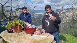 Autóctonos vamos a ir picando el cabrito para la fiesta de mi cumpleaños [upl. by Stilu]