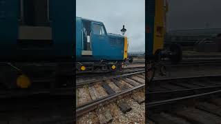 37215 leaves the Toddington shed on the second morning of the trainspotting GampW diesel gala [upl. by Deery]