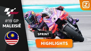 HIJ HEEFT DE WERELDTITEL BINNEN HANDBEREIK😍🏆  Samenvatting Sprintrace van Maleisië  MotoGP 2024 [upl. by Emera]