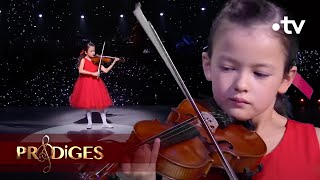 Sora 9 ans joue au violon Summer 1 de Max Richter  Vivaldi  Prodiges 2022 Saison 9 finale [upl. by Alansen]