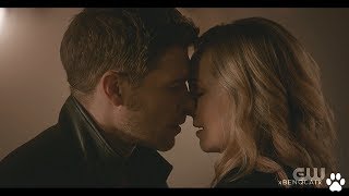 The Originals 5x12 Klaus and Caroline almost kiss  Klaroline Scene 6 [upl. by Lillith603]