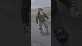 My first time around a pump track on my skateboard pumptrack skateboard [upl. by Aineval]