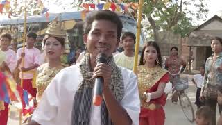 របាំត្រុដិ៖​ យឹង យន Trod Dance Yorn Youngs Incredible Cambodian Dance Moves [upl. by Amil]