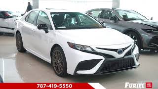 Toyota Camry SE hybrid Nightshade 2024 en Furiel Toyota [upl. by Anelas]