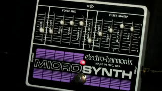 Electro Harmonix Micro Synth [upl. by Mitch]