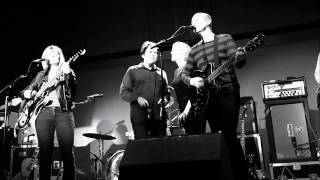 The Vaselines  Mollys Lips Live  Glasgow Art School 281114 [upl. by Laohcin819]