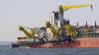 MEDWAY  Trailing suction hopper dredger  Port of Felixstowe [upl. by Florrie291]