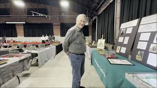 Natchez Bowie Knife amp Collectibles Show The booth of Dr Pete McMickle [upl. by Trinatte111]