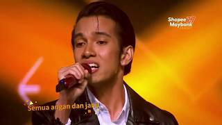 Naim Daniel  Sembah  Shopee 77 Maybank Concert [upl. by Anih858]