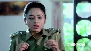 Soundarya scaring the police officer  Mayadari Mosagadu Comedy Scenes [upl. by Assirem]