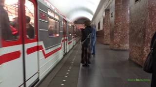 მეტრო თბილისში  The Metro in Tbilisi Georgia 2017 [upl. by Mordecai]