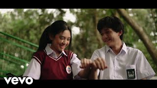 Ziva Magnolya  Munafik Official Music Video [upl. by Adihsar]