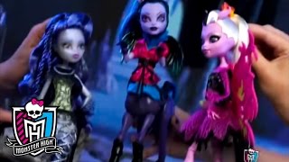 The Hybrids Are Coming  Monster High [upl. by Leiahtan]