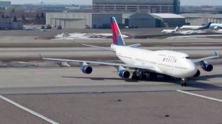 Delta 747400 Landing amp Taxi MinneapolisSt Paul Intl [upl. by Wallford740]