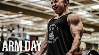 TRISTYN LEE Trains Arms  Full Workout EXPLAINED [upl. by Talbott]