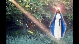 La Vierge Marie apparaît en Bretagne [upl. by Eiramaliehs409]