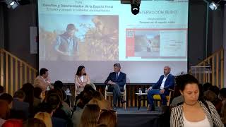 Mesa redonda Empleo en el mundo rural Nuevos yacimientos y oportunidades [upl. by Ilah]