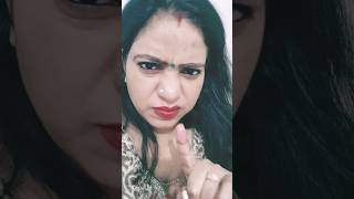 Dekha ladkiyan kya karti hai comedy funny makeup youtubeshorts 🤣🤣🤣🤣 [upl. by Blanchette]