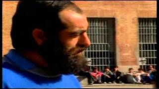 DOCUMENTAL  Carabanchel La Otra Orilla 1987 1ª Parte [upl. by Amarette]