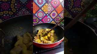 Bhuna dhania chicken recipe Simplest way of cooking 👀 shorts youtube vlogger trending siliguri [upl. by Alger]