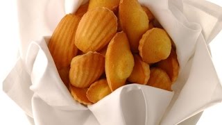 Madeleines de Commercy  Alain Ducasse Recette [upl. by Erdnoed631]