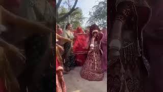 Swimming pool ta nawiyah  Dance Ekdam bakt badal diya funny viralvideo [upl. by Olrak]