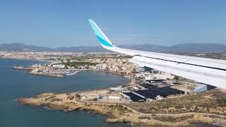 Mallorca Landeanflug über das Meer mit Blick auf die Südwestküste Hafen und Palma [upl. by Enalb]