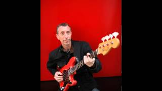 Pino Palladino Bass line  Missing Links  Gladiator [upl. by Hagood334]