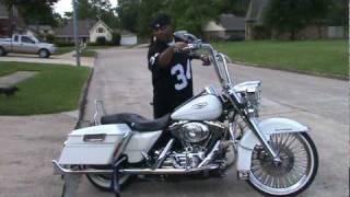 2004 Road King Cali Style [upl. by Idelle]