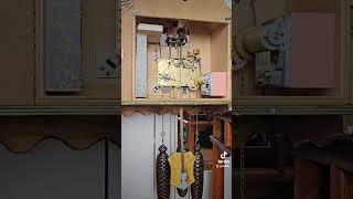 Have you ever wondered How a Cuckoo Clock Works foryou clock clocks antiqueclock shorts tn24h [upl. by Anayeek]