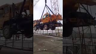 DETIK DETIK JATUHNYA CRANE 25 TON SAAT DI ANGKAT DENGAN CRWLER CRANEWIBING SELING PUTUS [upl. by Tarah]