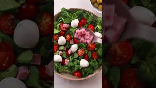 Recette de la Salade jambon mozzarella amp tomate [upl. by Anilecram]