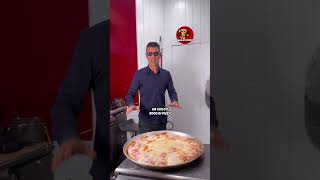 SCRIVICI PER AVERE INFO SUL MAN VS PIZZA [upl. by Garcon]