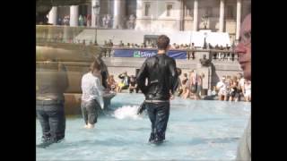 London Trafalgar Square 2001 [upl. by Vizza]