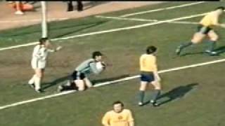 Braunschweig v Gladbach 197576 [upl. by Nevetse]