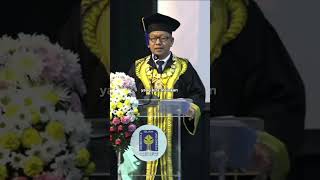 PESAN WISUDA OLEH REKTOR UII UNIVERSITAS ISLAM INDONESIA kuliahkampuswisuda [upl. by Eelarak]