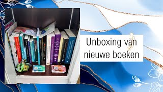 Unboxing van nieuwe boeken voor de MiniSpiriBieb  November 2024 [upl. by Ebarta]