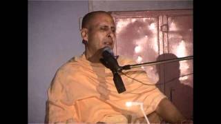 HH Radhanath Swami Kirtan at Maan Mandir Vrindavan Yatra 2004 [upl. by Arres68]