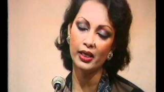 Sunte Hain Ke Mil Jaati Jagjit and Chitra Singh [upl. by Silda]