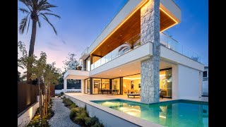 Luxury beachside villa for sale in East Marbella Marbesa with Mitchell´s Prestige Properties [upl. by Adine194]