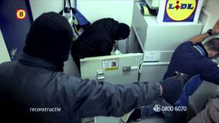 Bureau Brabant  Prinsenbeek Gewapende overval Lidl 27112013 [upl. by Irtimd]