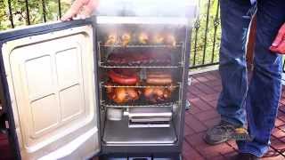 Masterbuilt 30quot Electric Smoker without window Features and Benefits [upl. by Akitan]